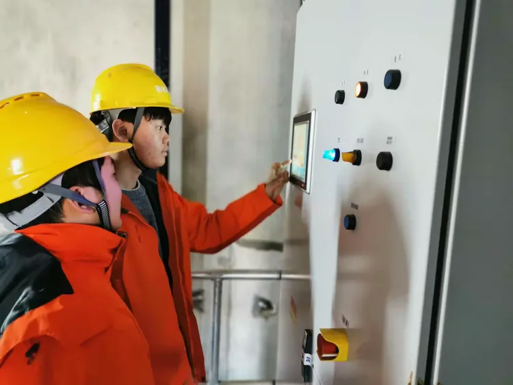 圖片2.png 圖片2.png